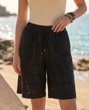 Textured Shorts – Black