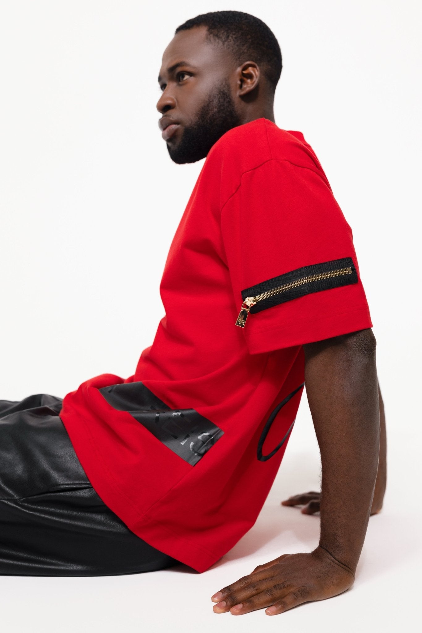 Fire Red T-Shirt – Premium Cotton, Glossy Print & Gold Zipper | FREISI